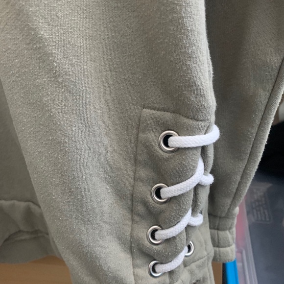 SOLD EUC PINK Cowl-neck Sweatshirt - Picture 2 of 4